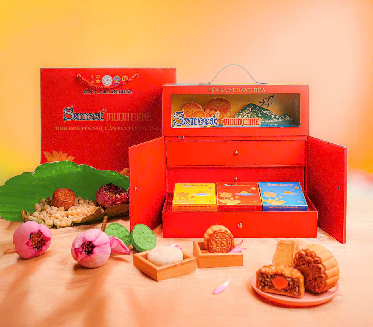 Sanest Moon Cake  “Tinh hoa Yến sào – gắn kết yêu thương”