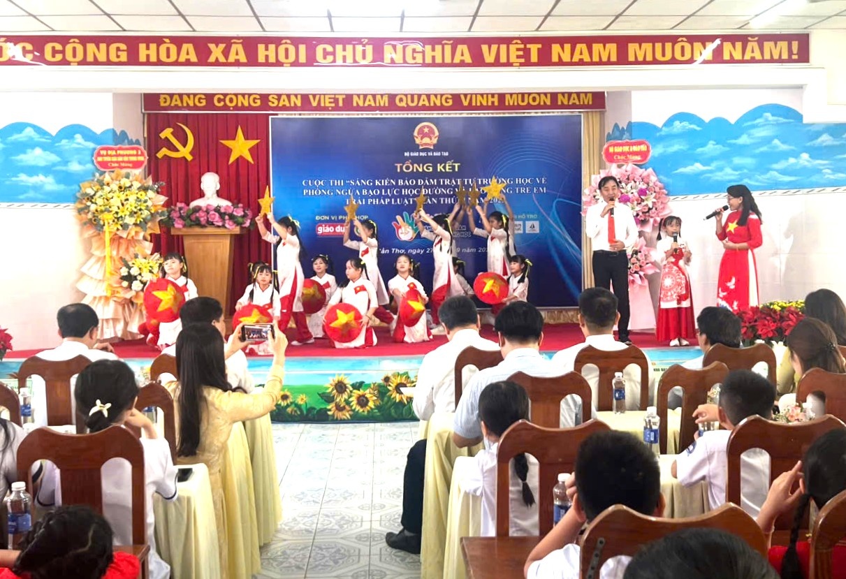 Tổng kết và Trao giải Cuộc thi  “Sáng kiến bảo đảm trật tự trường học về phòng ngừa bạo lực học đường và lao động trẻ em” lần thứ II