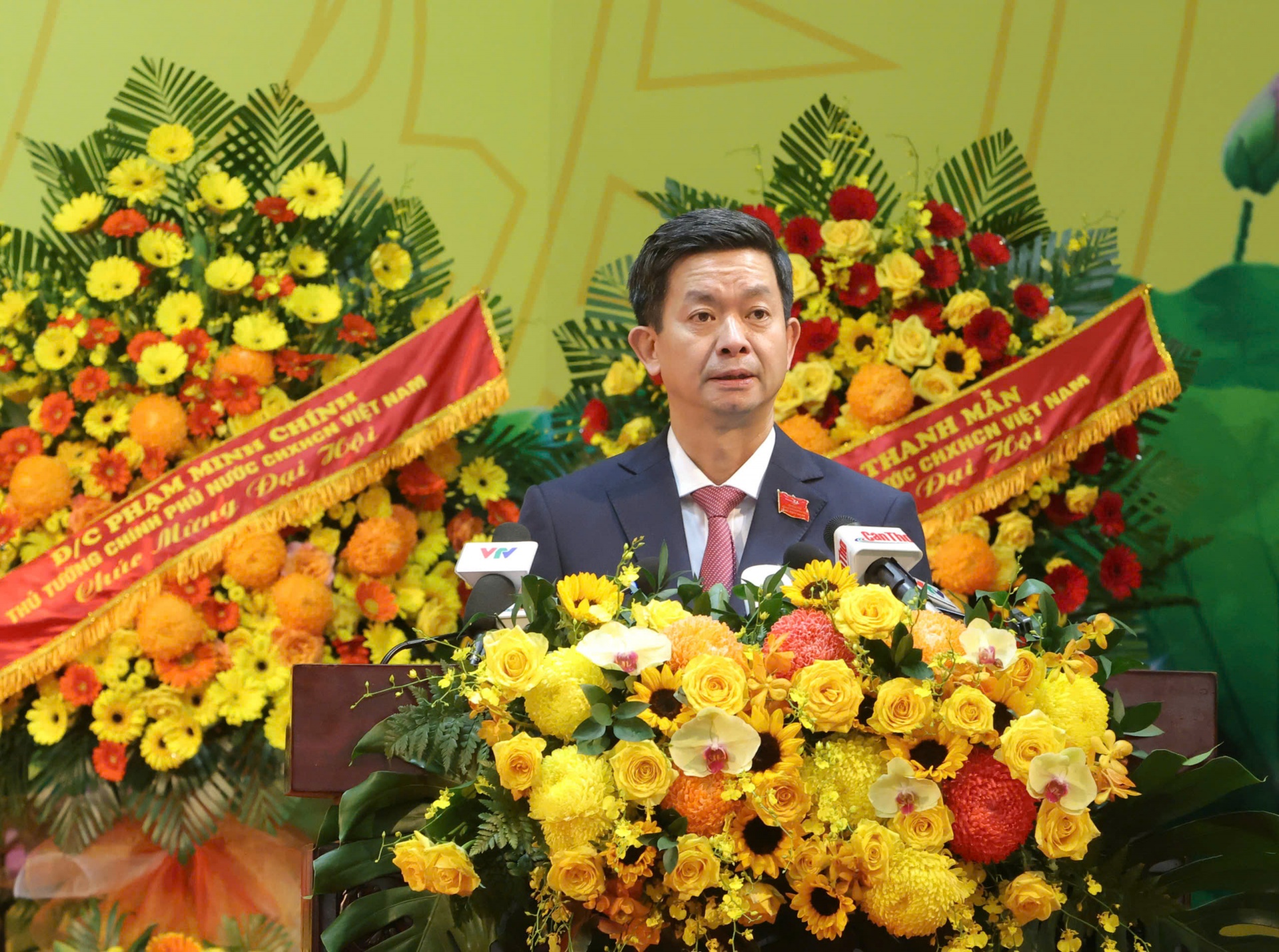 Chủ tịch Quốc hội dự và phát biểu chỉ đạo Đại hội Đảng bộ TP. Cần Thơ