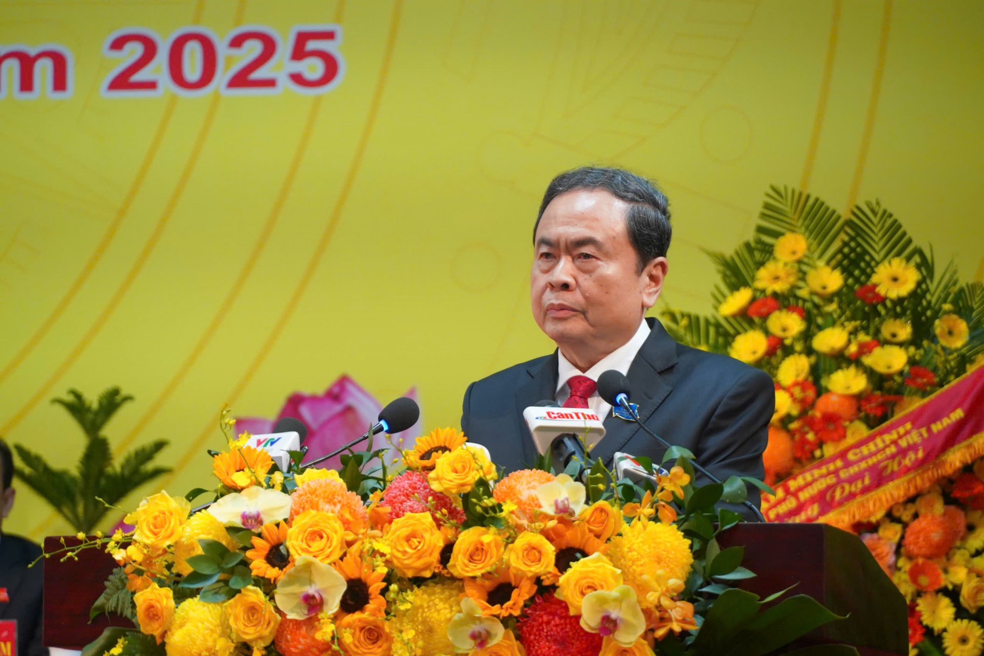 Chủ tịch Quốc hội dự và phát biểu chỉ đạo Đại hội Đảng bộ TP. Cần Thơ