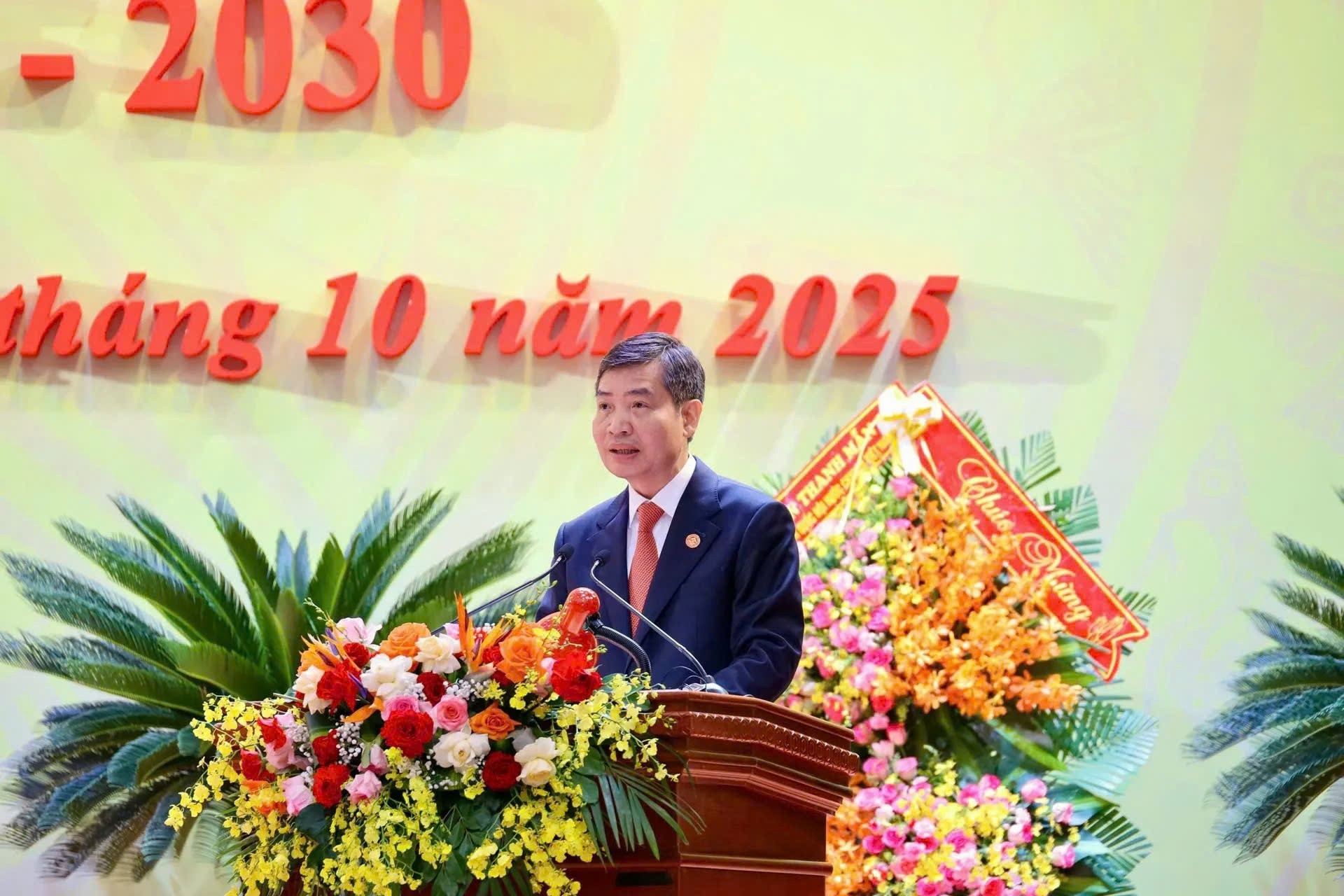 Phó Bí thư Tỉnh ủy, Chủ tịch UBND tỉnh Đắk Lắk Tạ Anh Tuấn phát biểu, định hướng các nhiệm vụ trọng tâm tại Đại hội