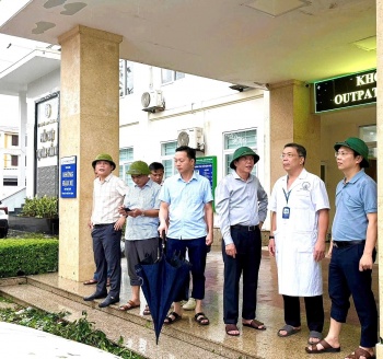 Sở Y tế Nghệ An lập các đoàn công tác, chỉ đạo công tác khám, chữa bệnh và phòng chống dịch bệnh sau bão Số 10