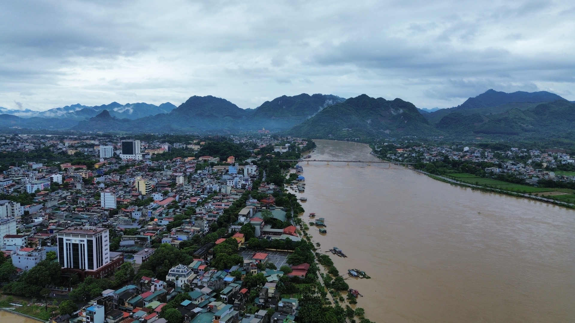 undefined Tuyên Quang: 41 xã, phường nằm trong vùng trọng điểm xảy ra lũ lụt và sạt lở