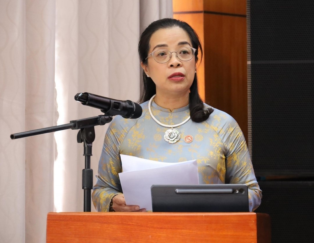 Phó Bí thư Thường trực Tỉnh ủy, Chủ tịch HĐND tỉnh Cao Thị Hòa An phát biểu tại họp báo công bố kết quả Đại hội Đảng bộ tỉnh Đắk Lắk lần thứ I.