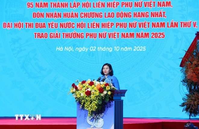 Đồng chí Nguyễn Thị Tuyến, Ủy viên Trung ương Đảng, Chủ tịch Hội Liên hiệp Phụ nữ Việt Nam phát biểu tại Lễ kỷ niệm. (Ảnh: TTXVN) Đồng chí Nguyễn Thị Tuyến, Ủy viên Trung ương Đảng, Chủ tịch Hội Liên hiệp Phụ nữ Việt Nam phát biểu tại Lễ kỷ niệm. (Ảnh: TTXVN)