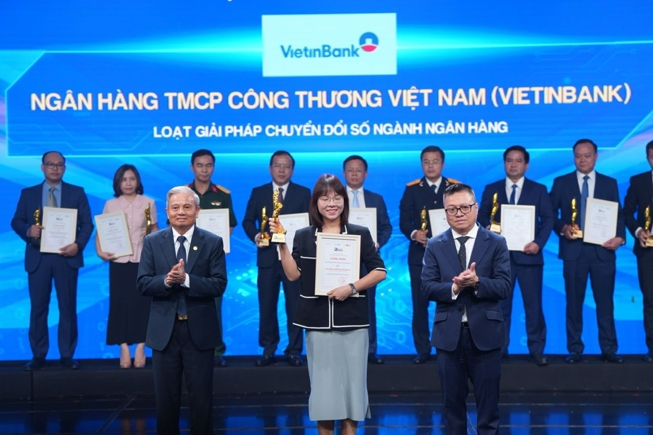 Giải chuyển đổi số Việt Nam 2025:    TÔN VINH 52 CƠ QUAN, DOANH NGHIỆP, CÁ NHÂN, SẢN PHẨM VÀ GIẢI PHÁP XUẤC SẮC