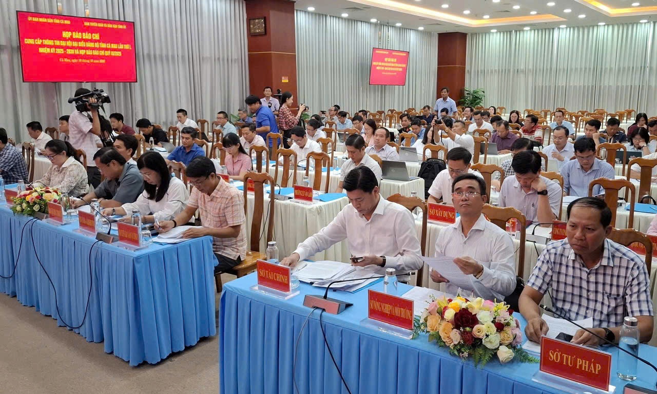 Đại hội đại biểu Đảng bộ tỉnh Cà Mau diễn ra ngày 16 và 17/10