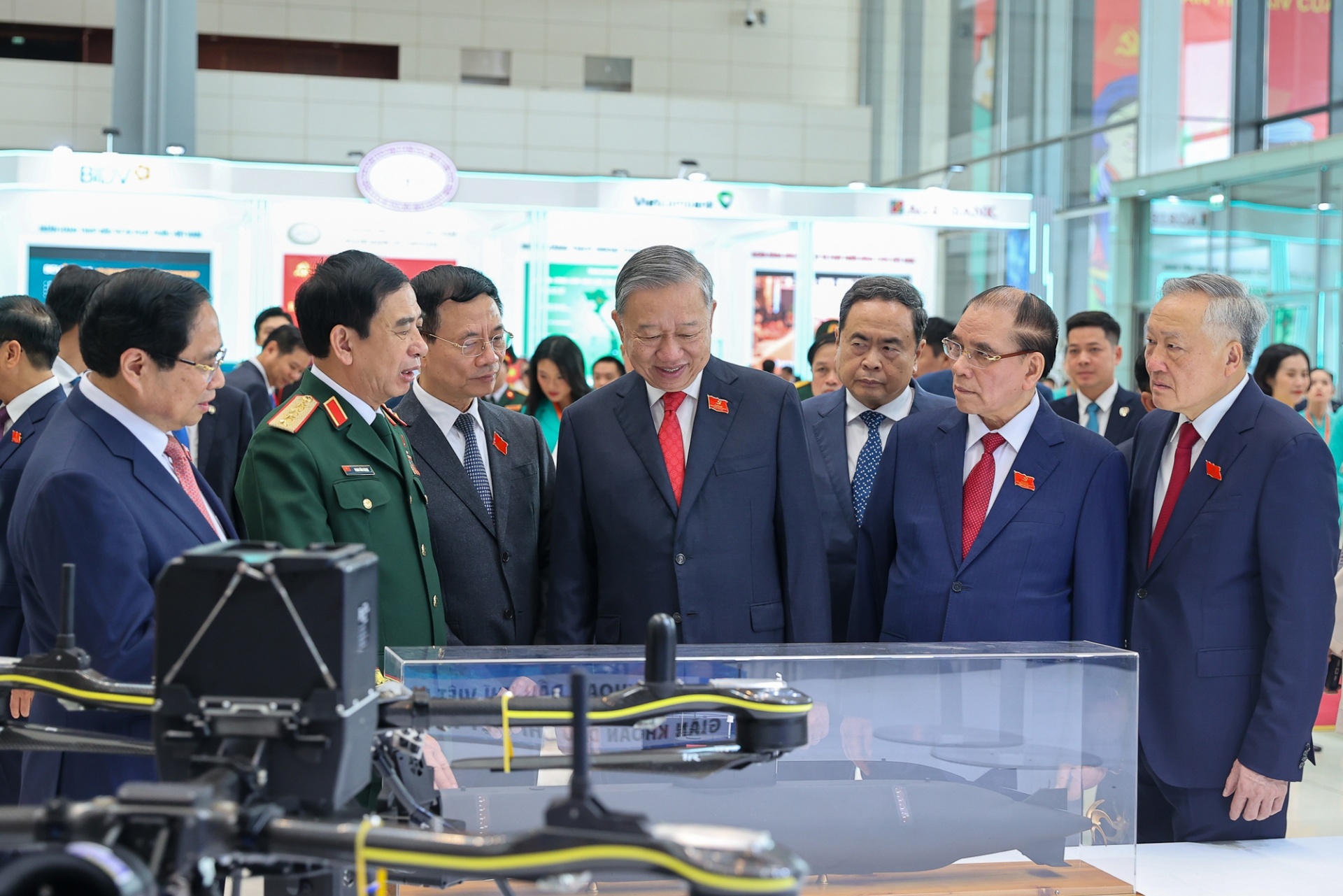 Ảnh: VGP Ảnh: VGP