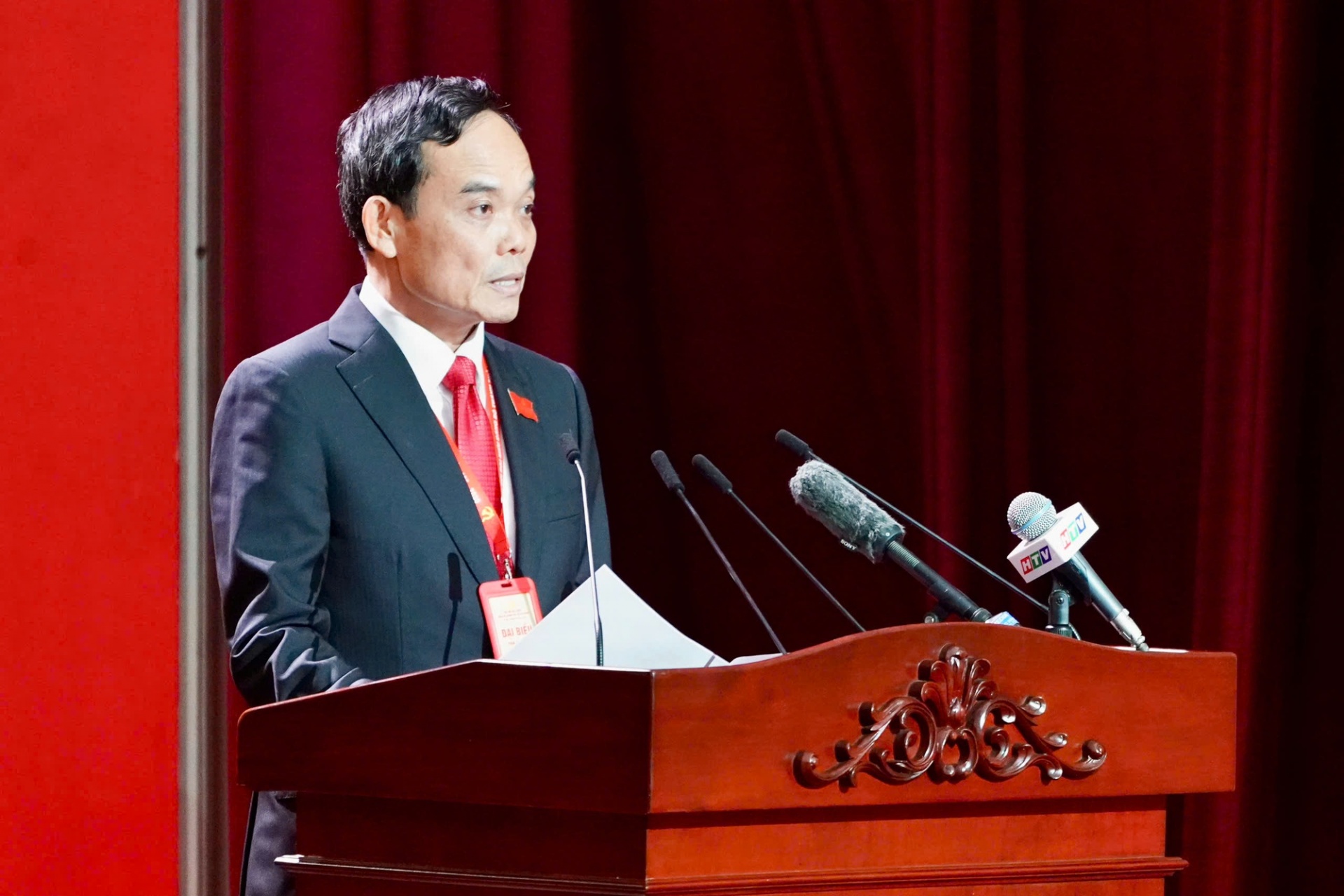 Bí thư Thành ủy TPHCM Trần Lưu Quang phát biểu khai mạc Đại hội, khẳng định Đại hội là một sự kiện trọng đại trong đời sống chính trị - xã hội của Đảng bộ, quân và dân Thành phố - Ảnh: BTC Bí thư Thành ủy TPHCM Trần Lưu Quang phát biểu khai mạc Đại hội, khẳng định Đại hội là một sự kiện trọng đại trong đời sống chính trị - xã hội của Đảng bộ, quân và dân Thành phố - Ảnh: BTC