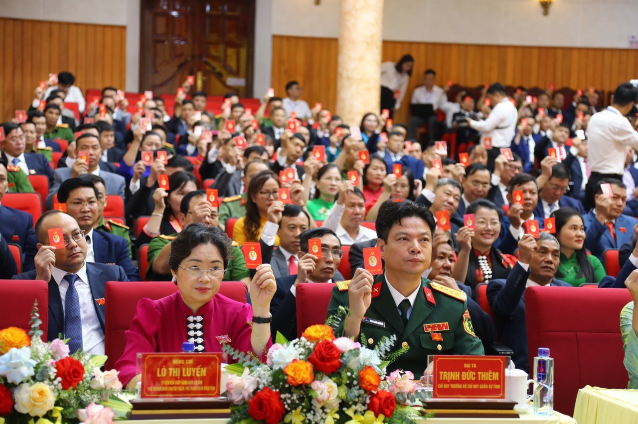 Đại hội đại biểu Đảng bộ tỉnh Điện Biên lần thứ XV tiến hành phiên trù bị Đại hội đại biểu Đảng bộ tỉnh Điện Biên lần thứ XV tiến hành phiên trù bị