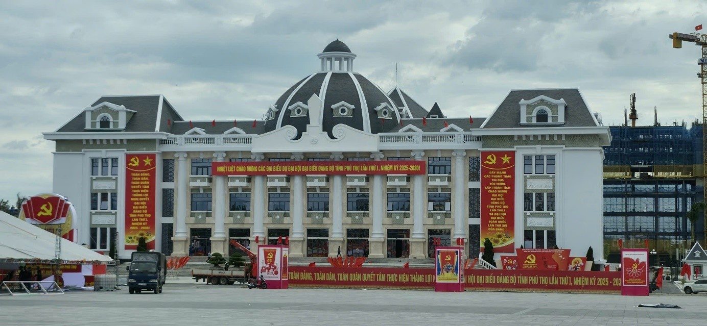 Phú Thọ - Dấu ấn 5 năm một nhiệm kỳ thành công Phú Thọ - Dấu ấn 5 năm một nhiệm kỳ thành công