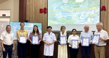 Hội thảo “Chu sinh và phát triển thần kinh” tại Khánh Hoà