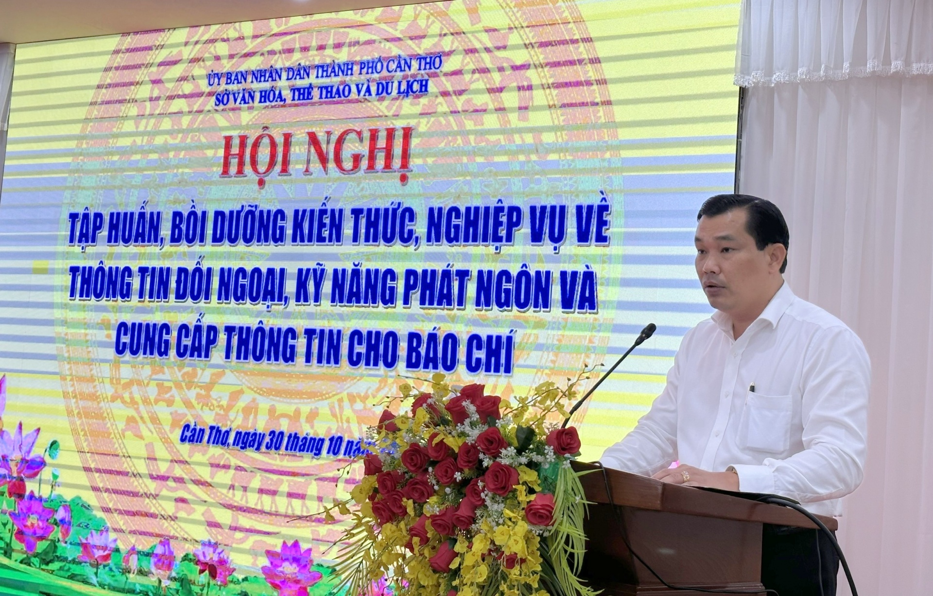 Cần Thơ bồi dưỡng kiến thức kỹ năng phát ngôn và cung cấp thông tin cho báo chí