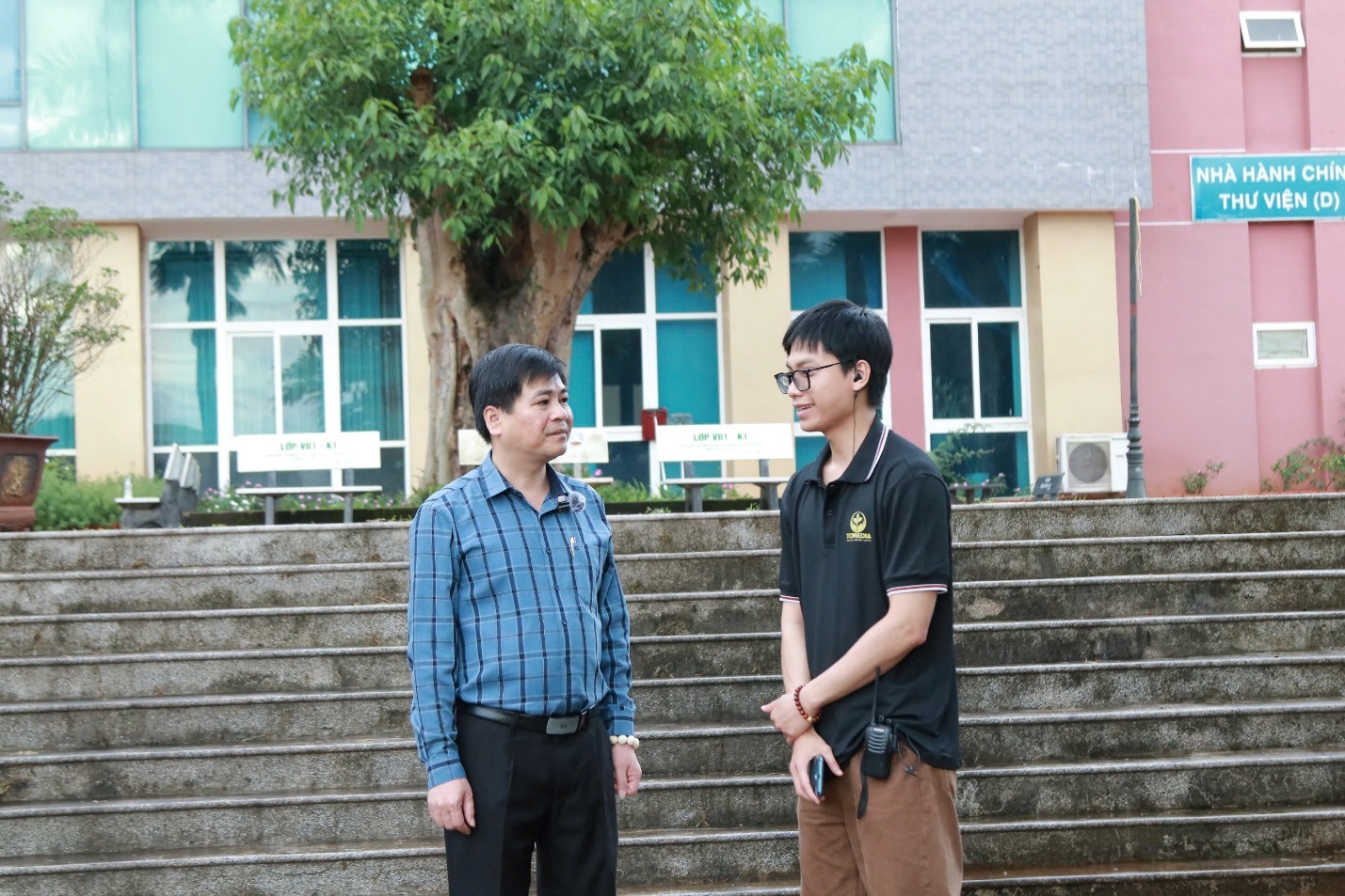 TS. Nguyễn Mạnh Hùng, Phó Giám đốc phân hiệu, nhấn mạnh tầm quan trọng và ý nghĩa của cuộc thi đối với học sinh, sinh viên. TS. Nguyễn Mạnh Hùng, Phó Giám đốc phân hiệu, nhấn mạnh tầm quan trọng và ý nghĩa của cuộc thi đối với học sinh, sinh viên.