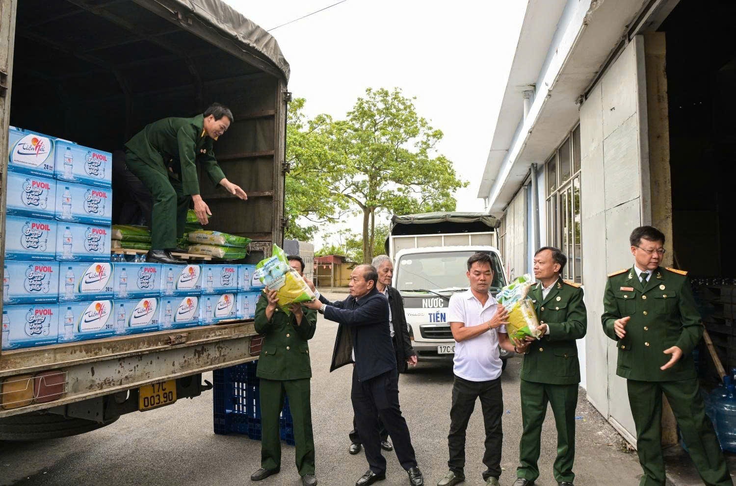 Ấm áp nghĩa tình Petrovietnam