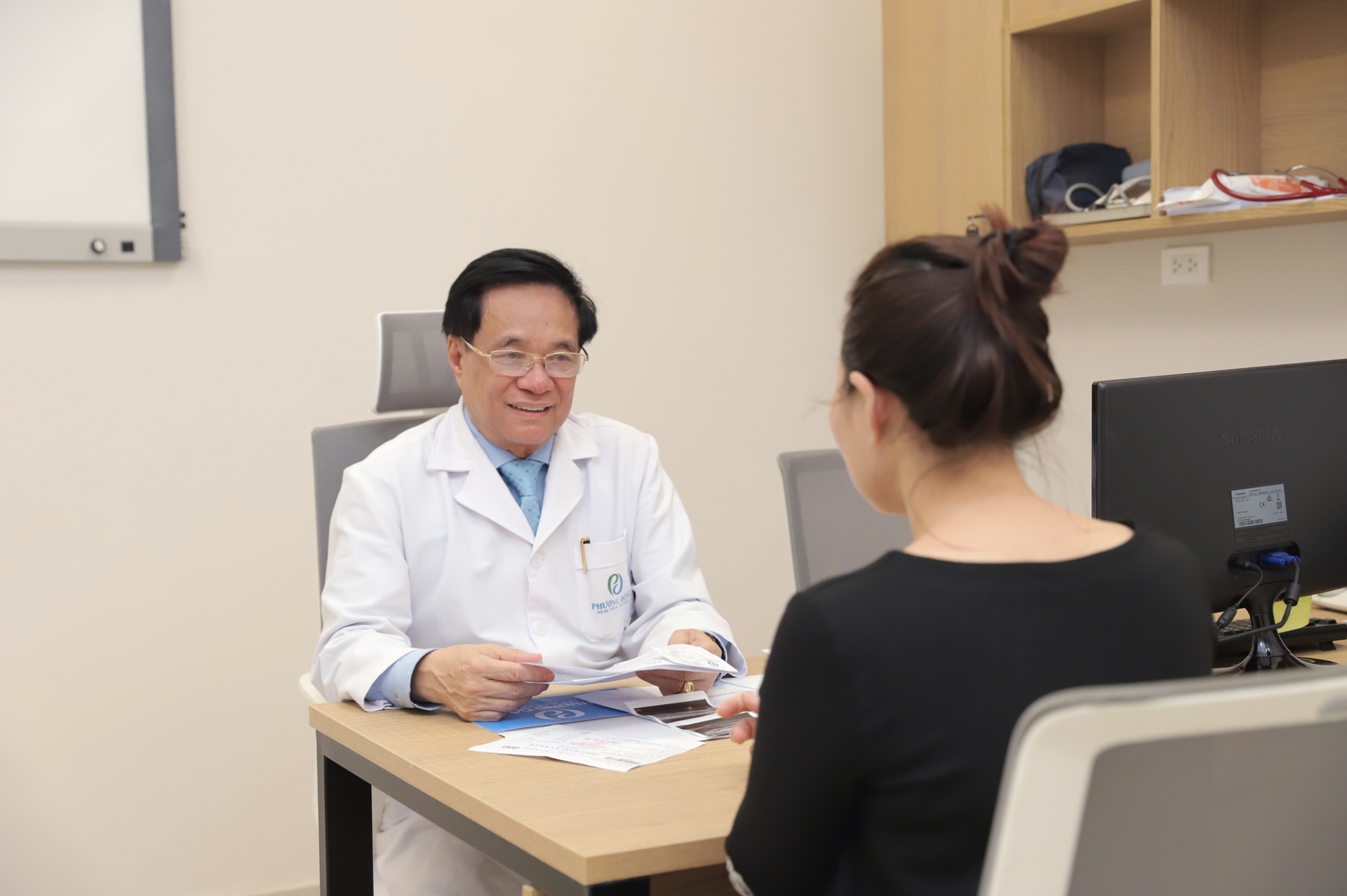   Thông qua các chính sách của Chính phủ, hệ thống y tế tư nhân đã phát triển mạnh mẽ - Ảnh: VGP