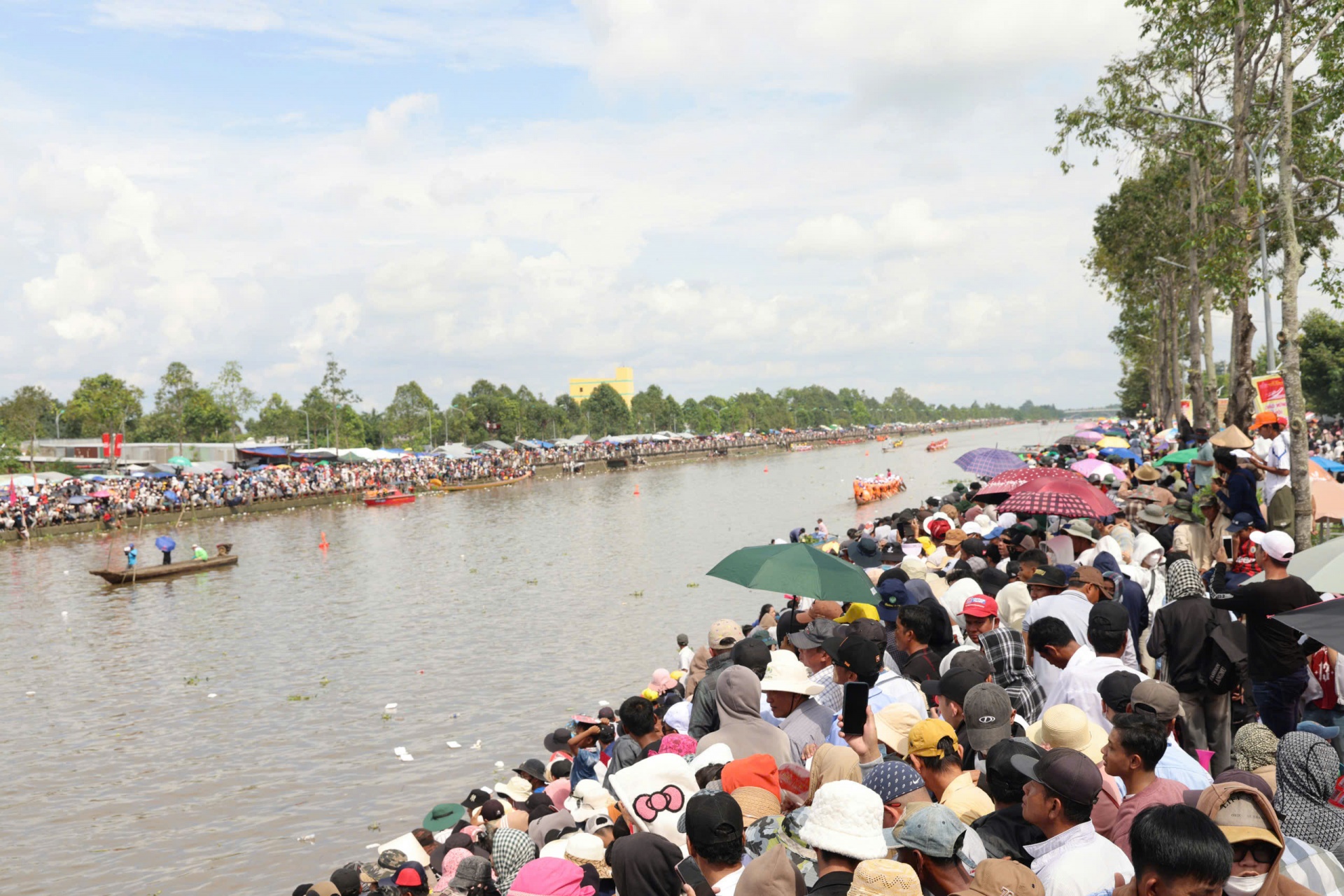 Bế mạc giải đua ghe ngo TP. Cần Thơ năm 2025