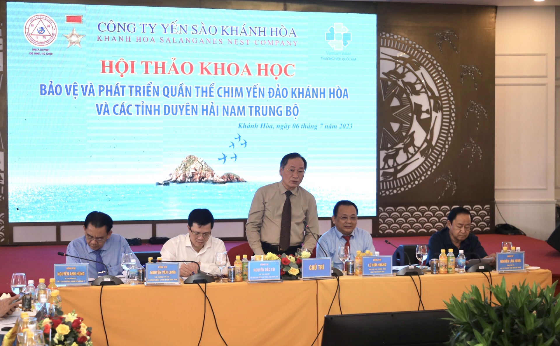 Hội thảo bảo vệ và phát triển quần thể chim yến đảo tại Khánh Hòa và các tỉnh Duyên hải Nam Trung Bộ năm 2023.