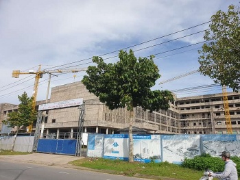 vi sao thu tuong phe binh can tho cham trong viec mua 2 may xa tri ung thu