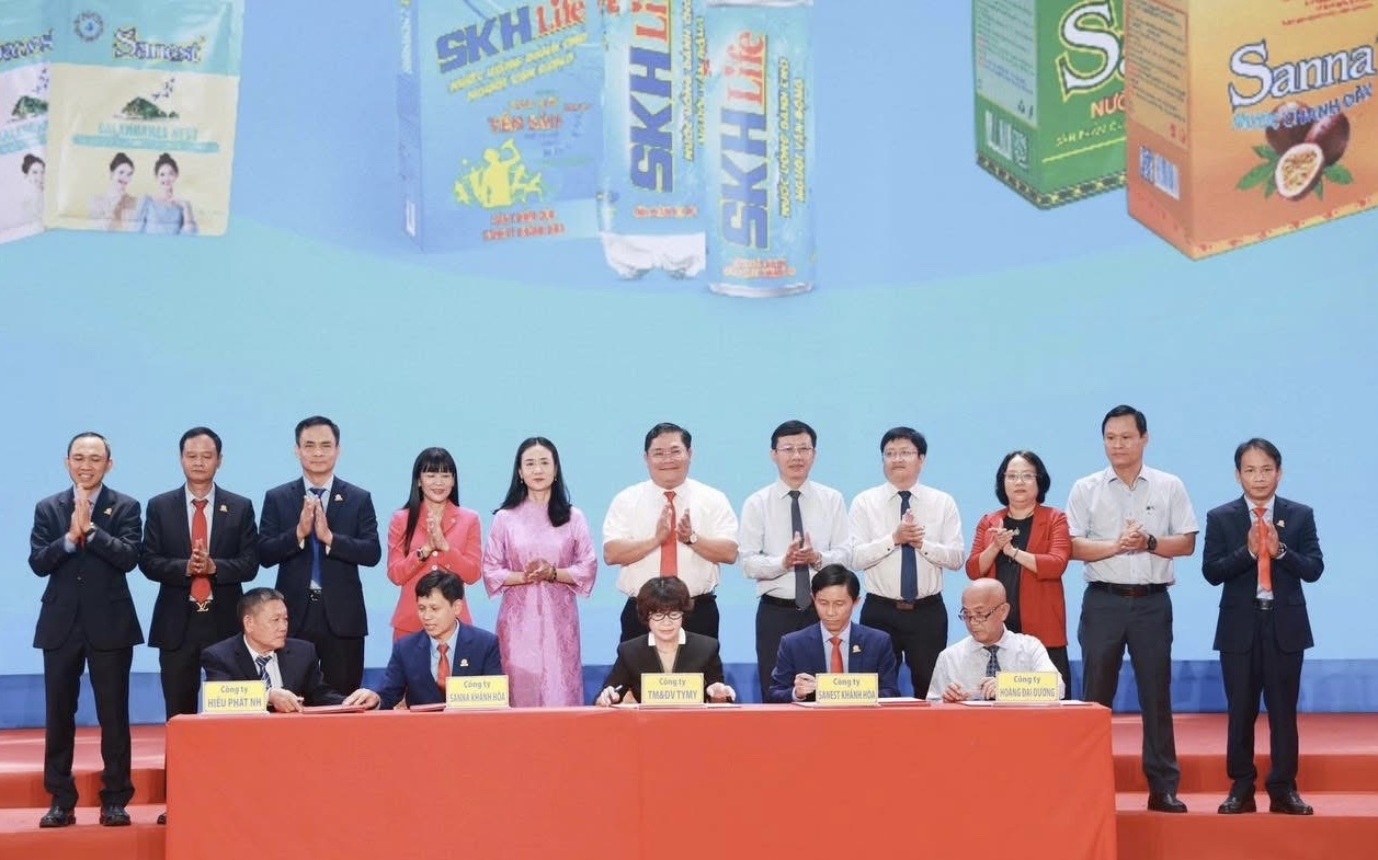 Công ty Yến sào Khánh Hòa đã ký kết hợp tác, phát triển sản phẩm mới với các đối tác chiến lược.