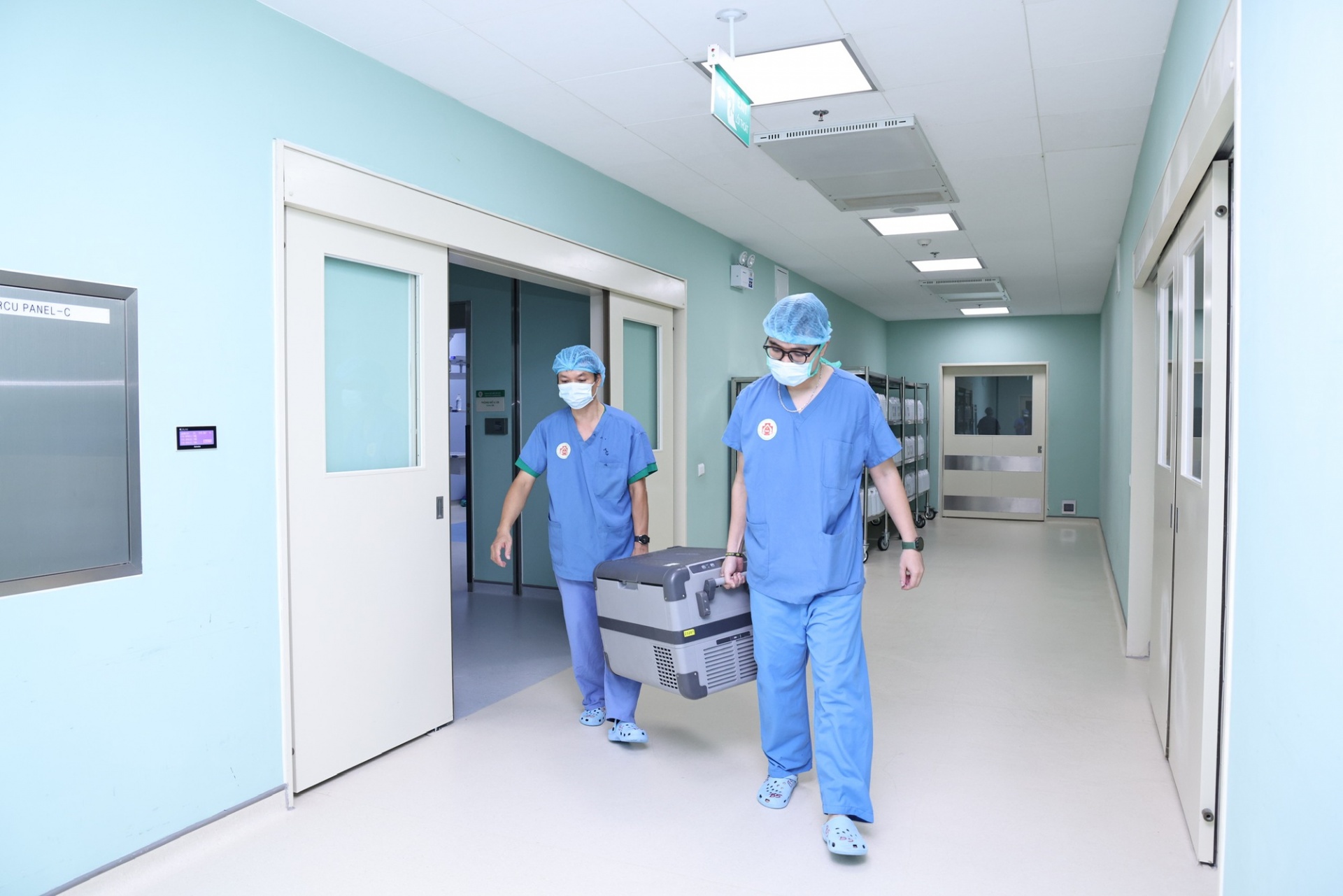 Vận chuyển phổi cho Bệnh viện Phổi Trung ương - Ảnh :VGP Vận chuyển phổi cho Bệnh viện Phổi Trung ương - Ảnh :VGP