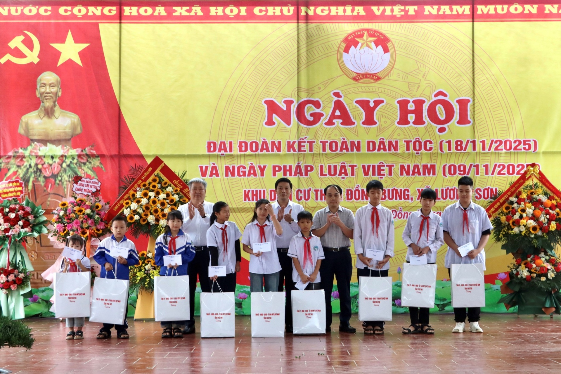 Phú Thọ: Điểm sáng Lương Sơn phát huy sức mạnh đại đoàn kết toàn dân Phú Thọ: Điểm sáng Lương Sơn phát huy sức mạnh đại đoàn kết toàn dân