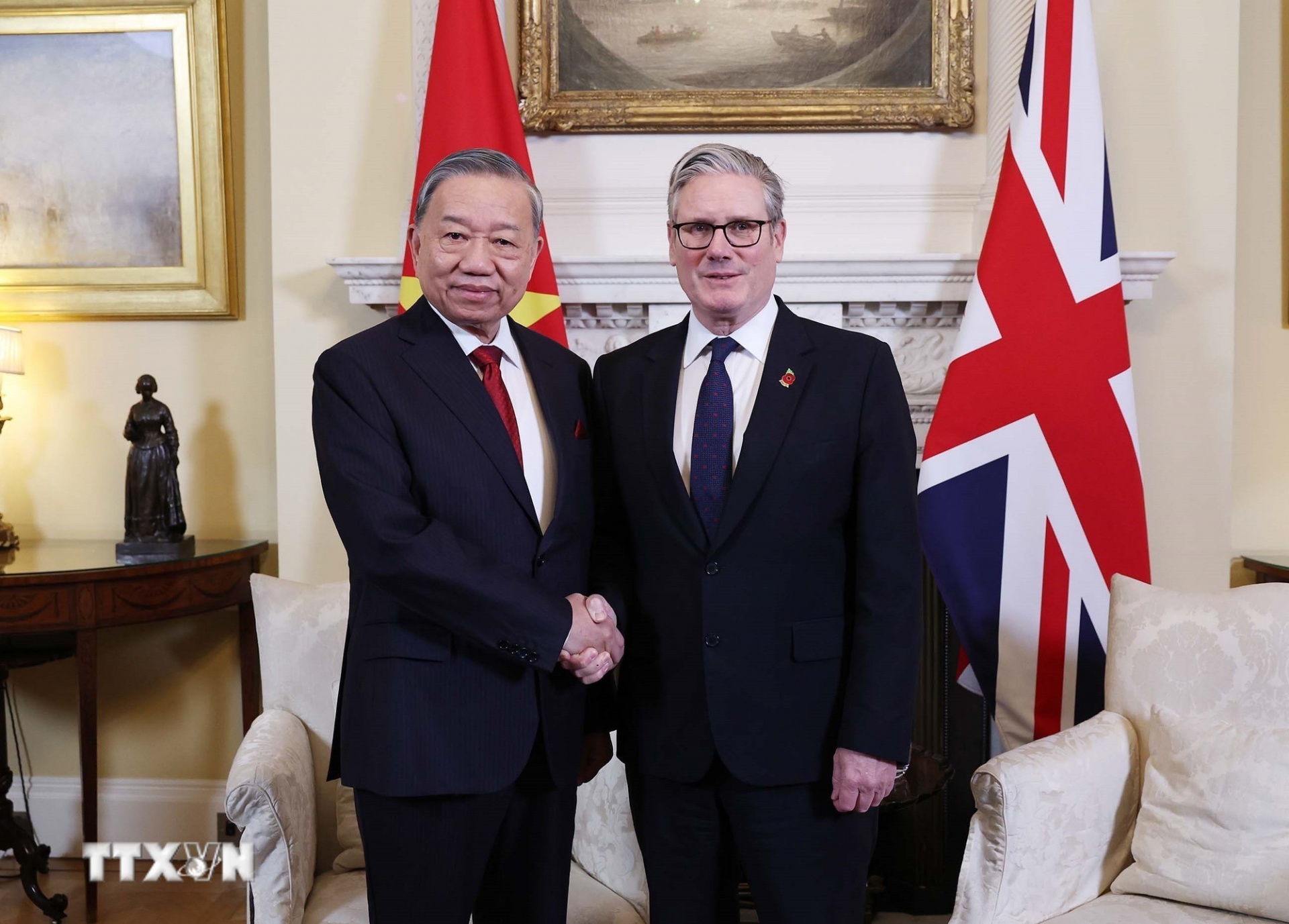 Dự thảo văn kiện Đại hội XIV của Đảng: Bước đột phá trong tư duy về đối ngoại