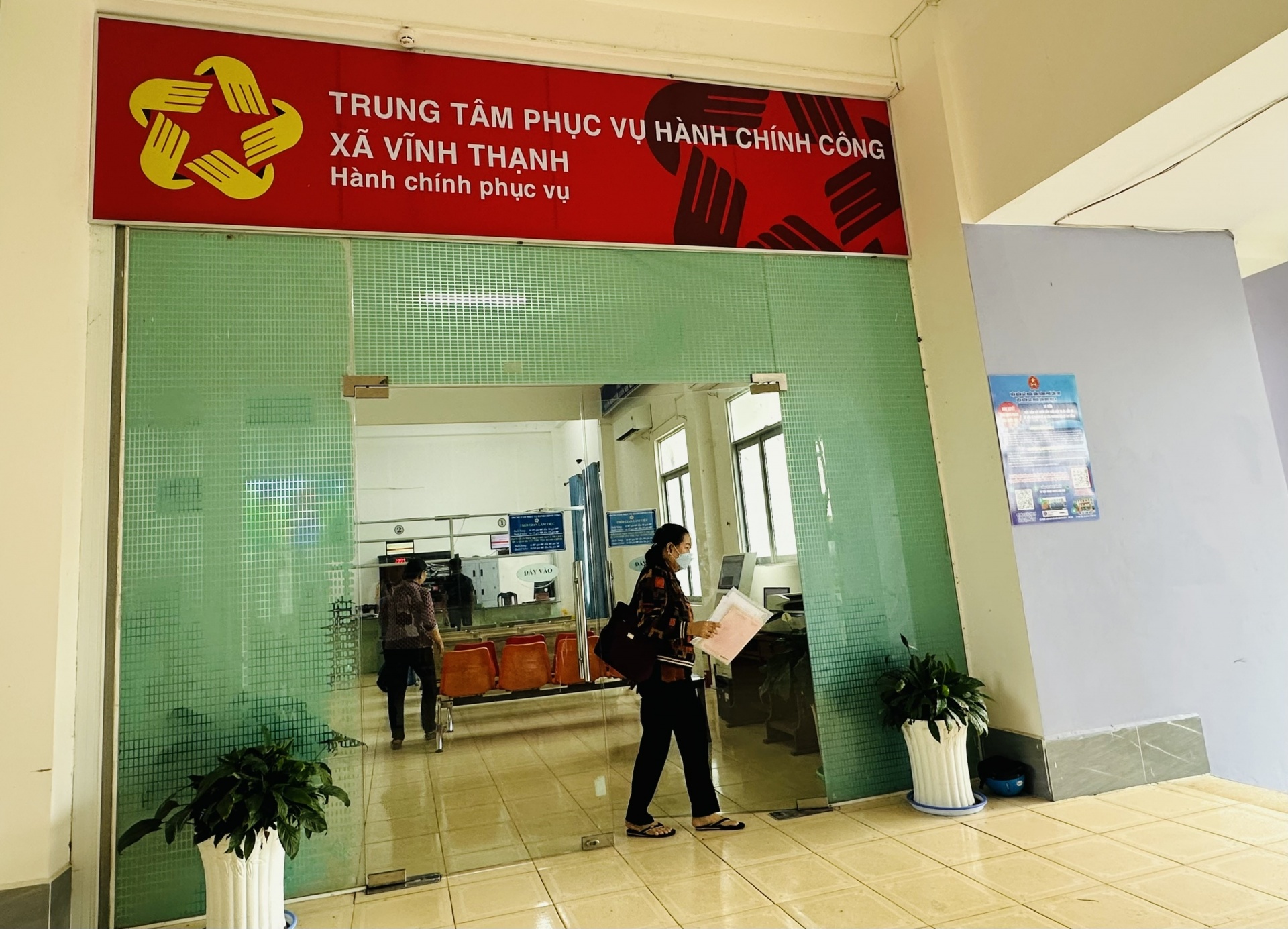 Cán bộ tận tụy, dân thuận tiện – Điểm sáng trong hành chính công xã Vĩnh Thạnh, Cần Thơ