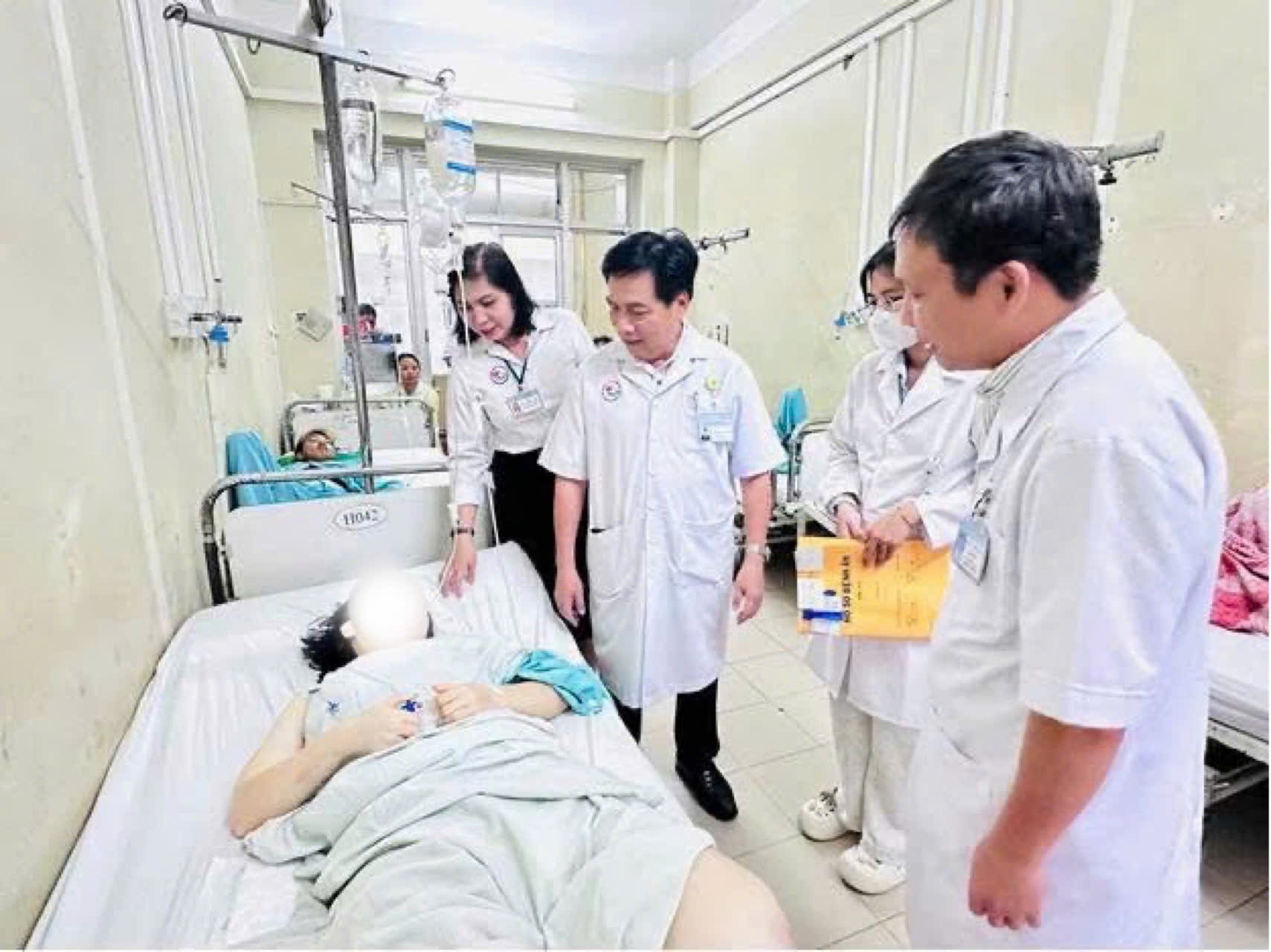 Các nạn nhân bị thương trong vụ tai nạn do sạt lở đèo Khánh Lê được điều trị miễn phí