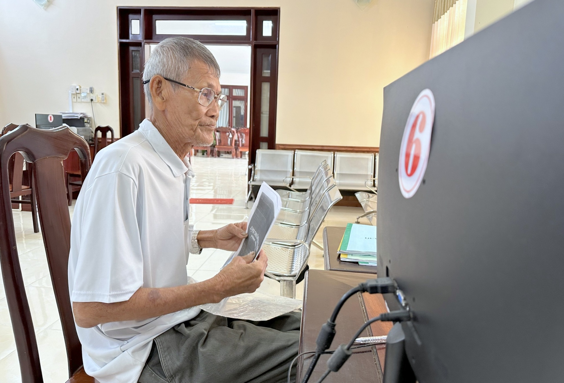 Trung tâm hành chính công xã Cờ Đỏ - Từ cải cách đến hài lòng của người dân