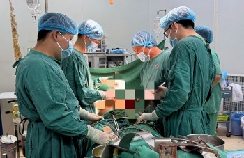 Bệnh viện Đa khoa Cần Thơ cứu sống bệnh nhân bị vết thương đâm thủng tim