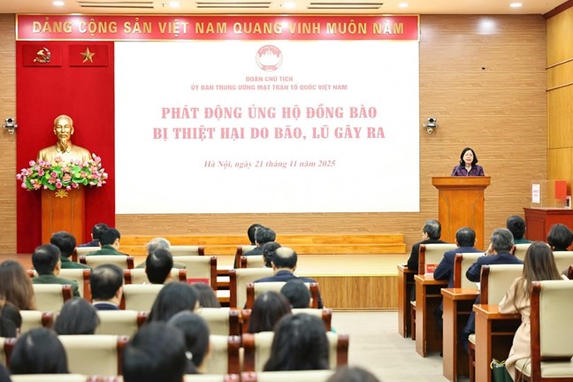 Phát động toàn dân ủng hộ đồng bào miền Trung, Tây Nguyên khắc phục hậu quả mưa lũ - Ảnh: VGP