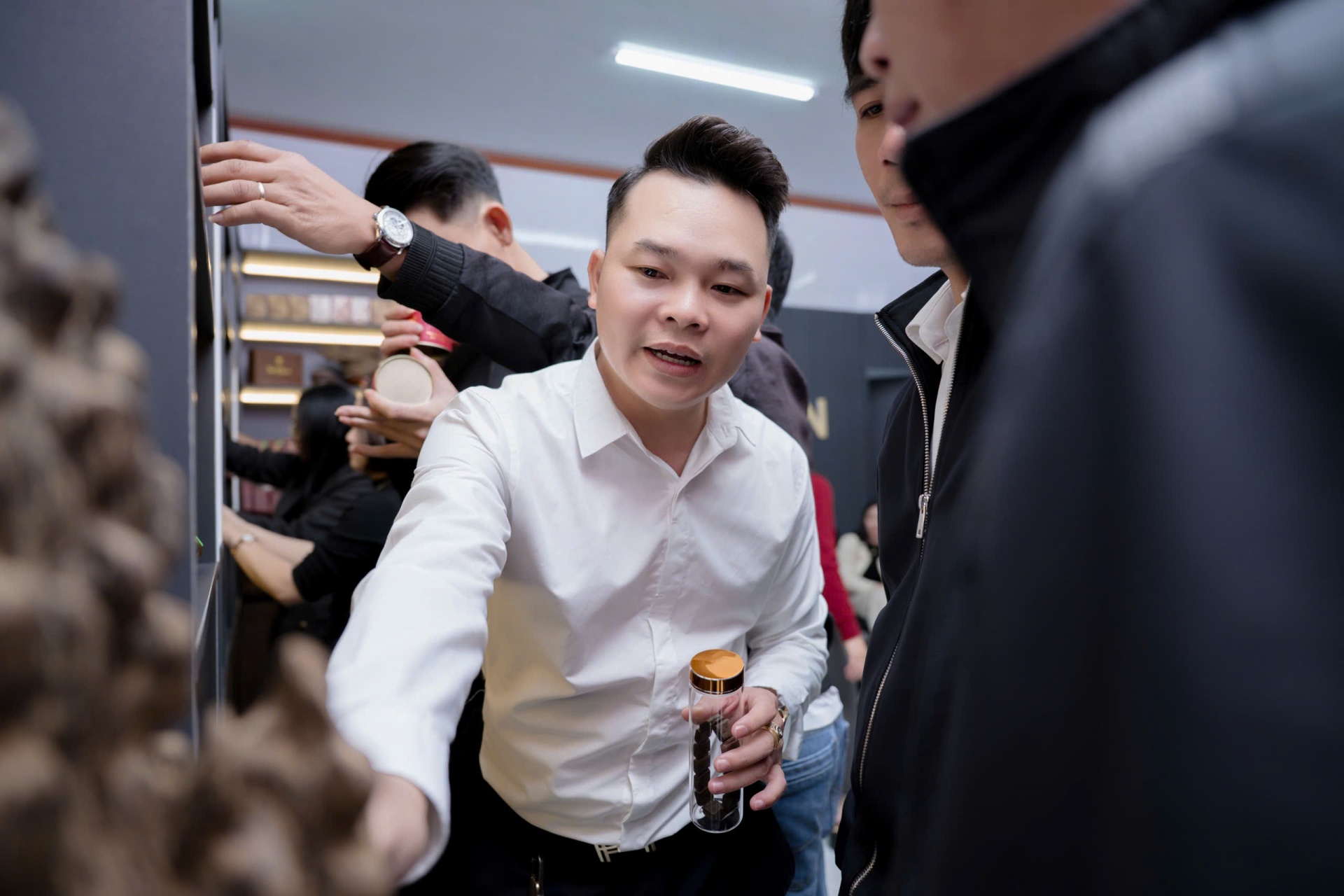 Hoa Liên Viên ra mắt chi nhánh miền Trung, mở rộng hệ thống phân phối sản phẩm từ Trầm hương