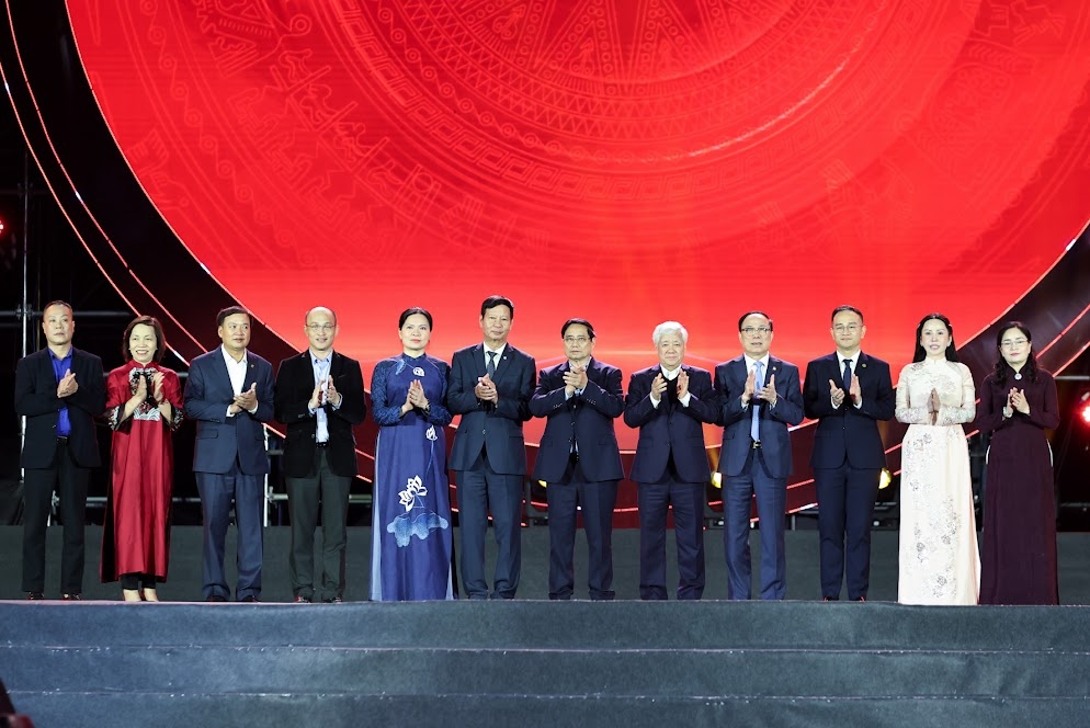 Thủ tướng Phạm Minh Chính và các đại biểu - Ảnh: VGP Thủ tướng Phạm Minh Chính và các đại biểu - Ảnh: VGP