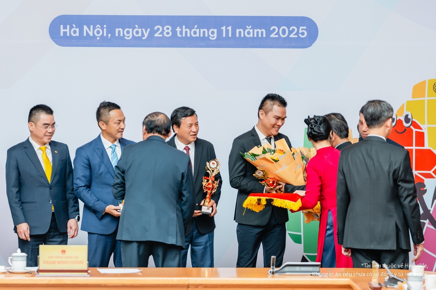 Herbalife Việt Nam đồng hành cùng đoàn thể thao Việt Nam tại Lễ xuất quân tham dự SEA Games 33