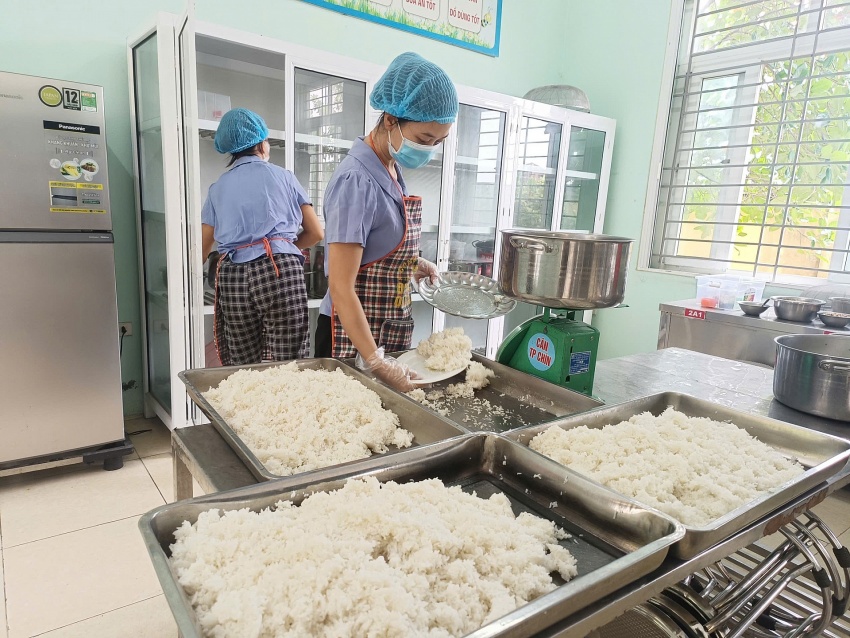 Truyền thông mạnh mẽ – Hành động quyết liệt vì bữa ăn an toàn của nhân dân Truyền thông mạnh mẽ – Hành động quyết liệt vì bữa ăn an toàn của nhân dân