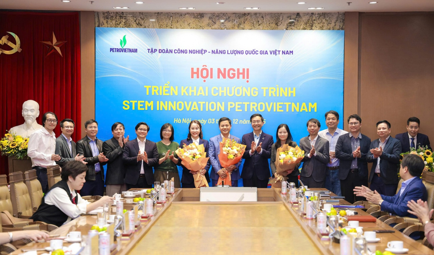 100 phòng STEM Innovation Petrovietnam là hạt nhân lan tỏa tinh thần sáng tạo cho thế hệ trẻ 100 phòng STEM Innovation Petrovietnam là hạt nhân lan tỏa tinh thần sáng tạo cho thế hệ trẻ