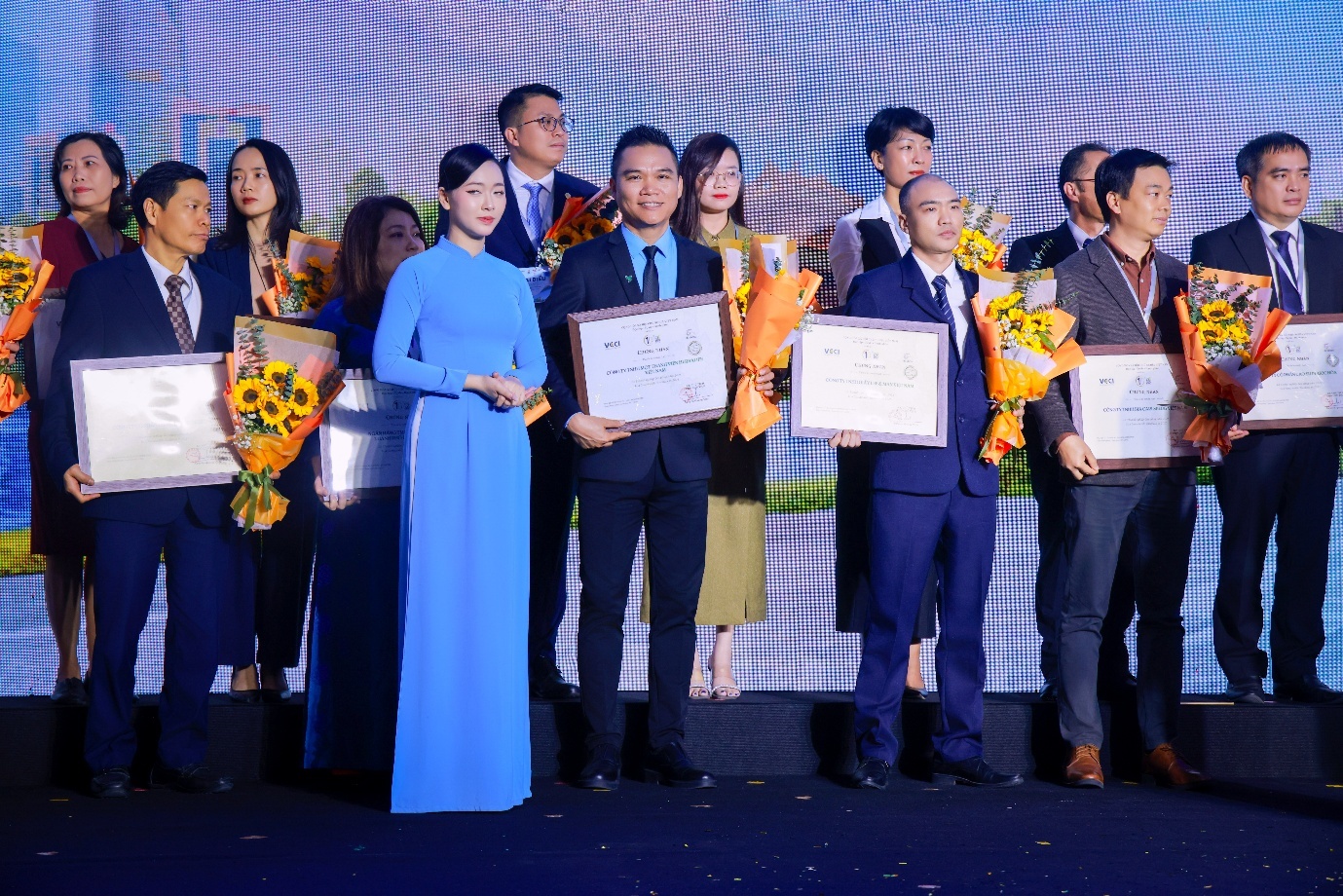 Herbalife Việt Nam lọt top 100 doanh nghiệp bền vững năm 2025