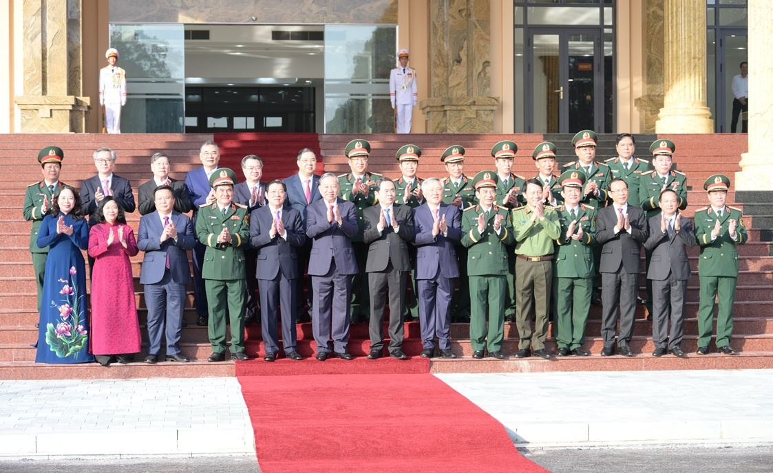 Tổng Bí thư Tô Lâm dự và phát biểu lễ kỷ niệm 80 năm Ngày truyền thống LLVT Quân khu 9