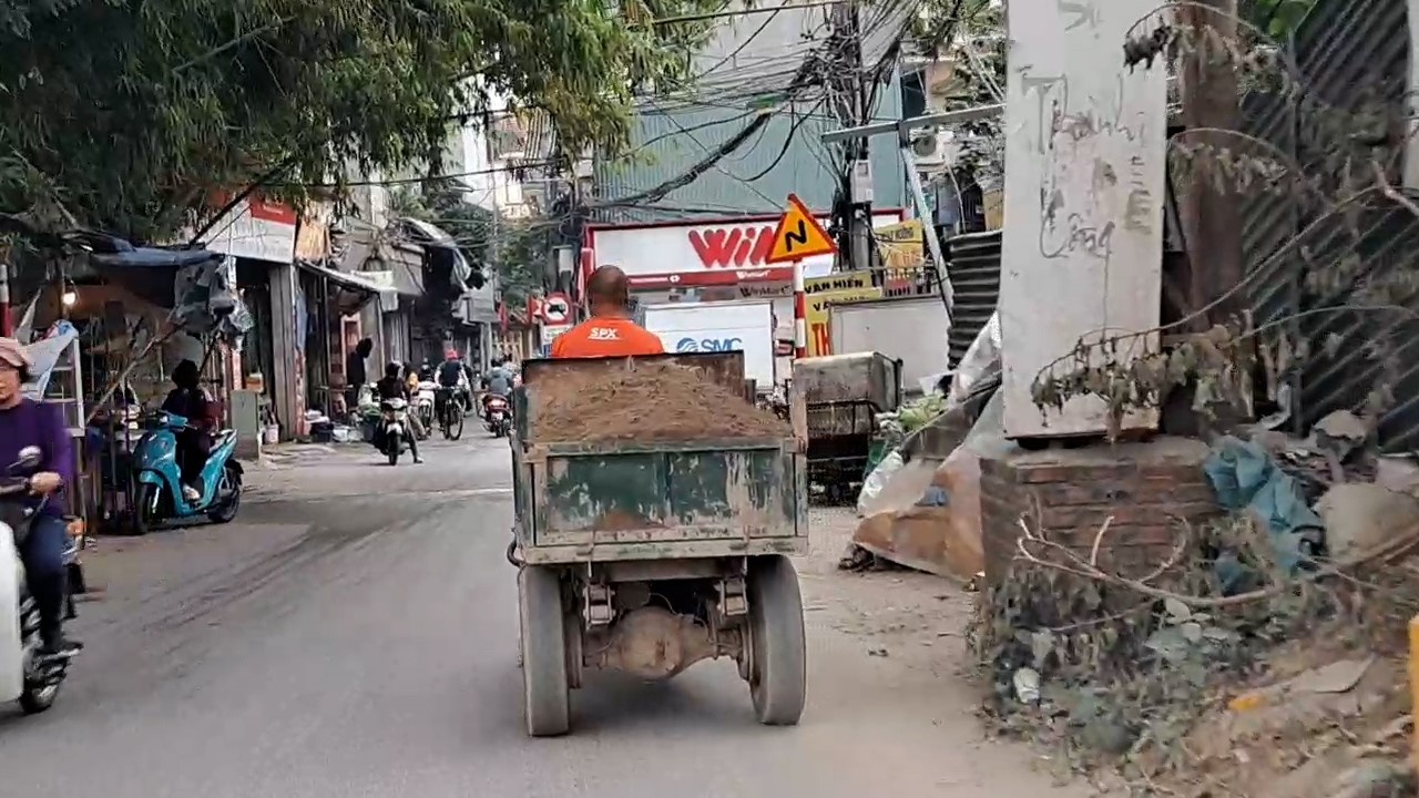 Hà Nội ô nhiễm không khí ở mức báo động, đe dọa sức khỏe cộng đồng