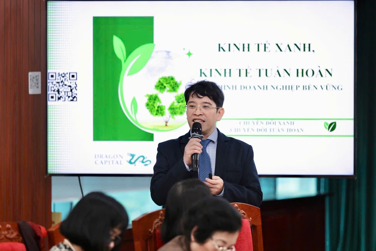 undefined Trí thức Việt Nam đồng hành vì một tương lai xanh