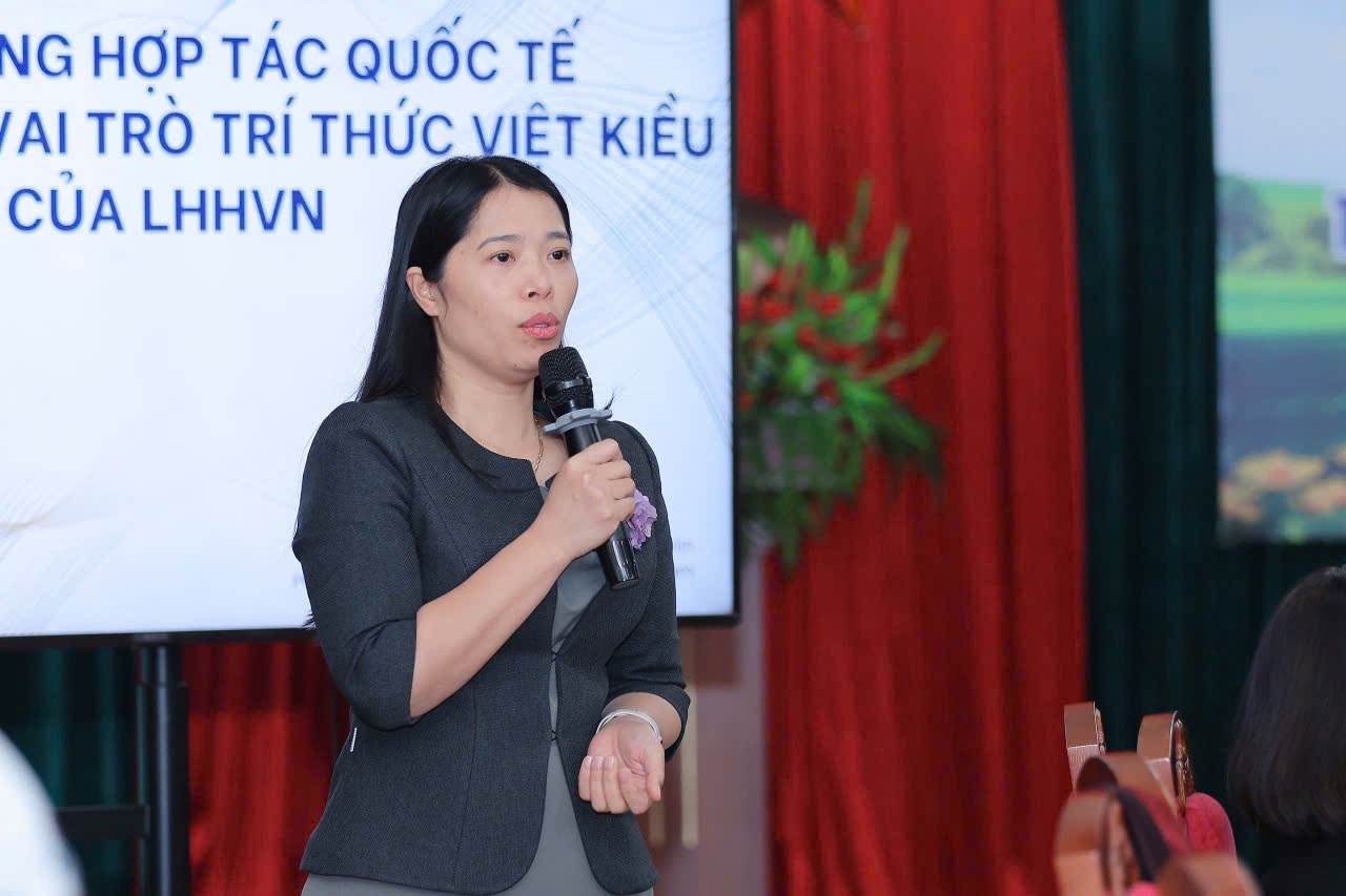 undefined Trí thức Việt Nam đồng hành vì một tương lai xanh