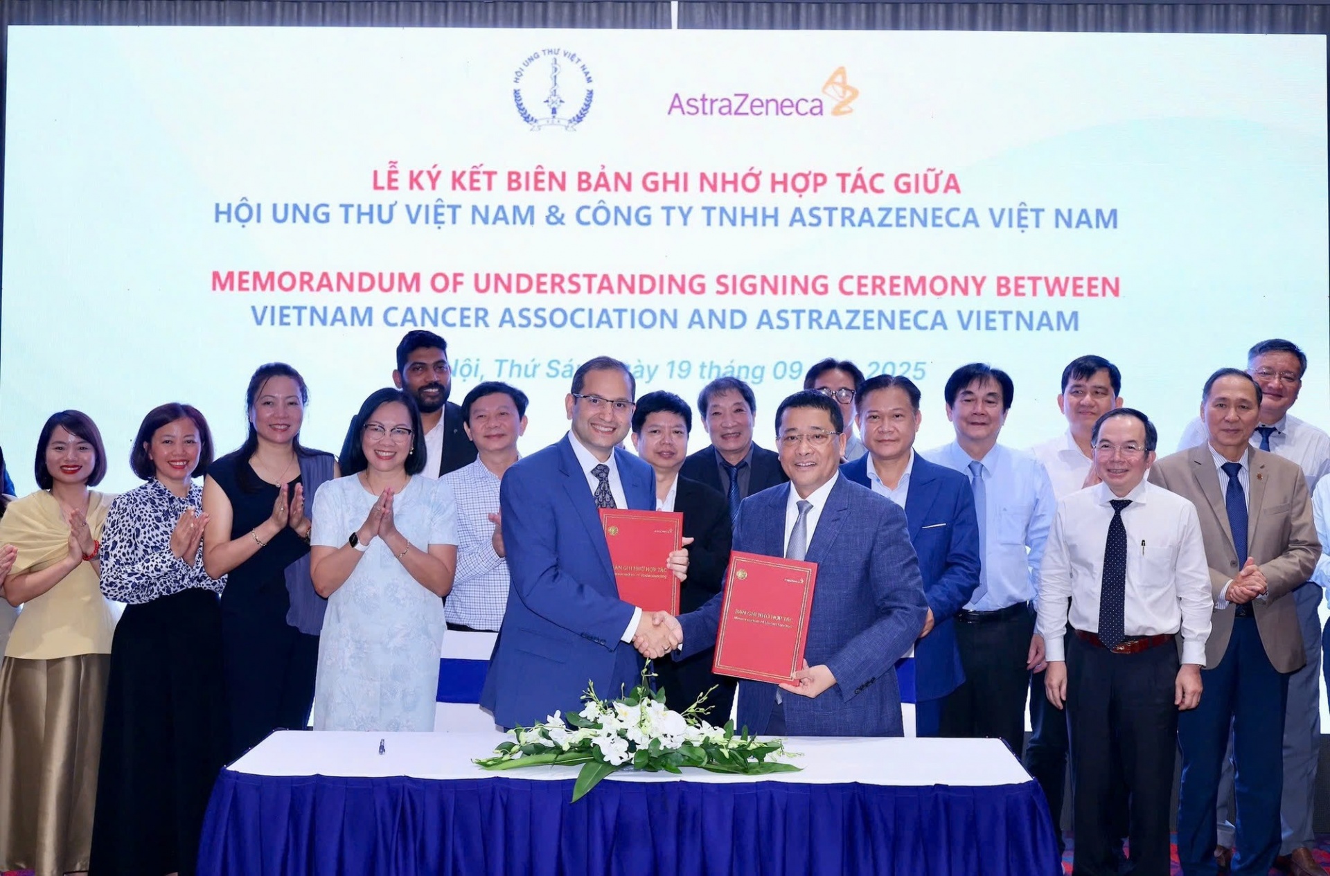   AstraZeneca Việt Nam ký kết hợp tác với Hội Ung thư Việt Nam - một cột mốc quan trọng trong cam kết nâng cao công tác chẩn đoán và điều trị cho người bệnh ung thư tại Việt Nam.