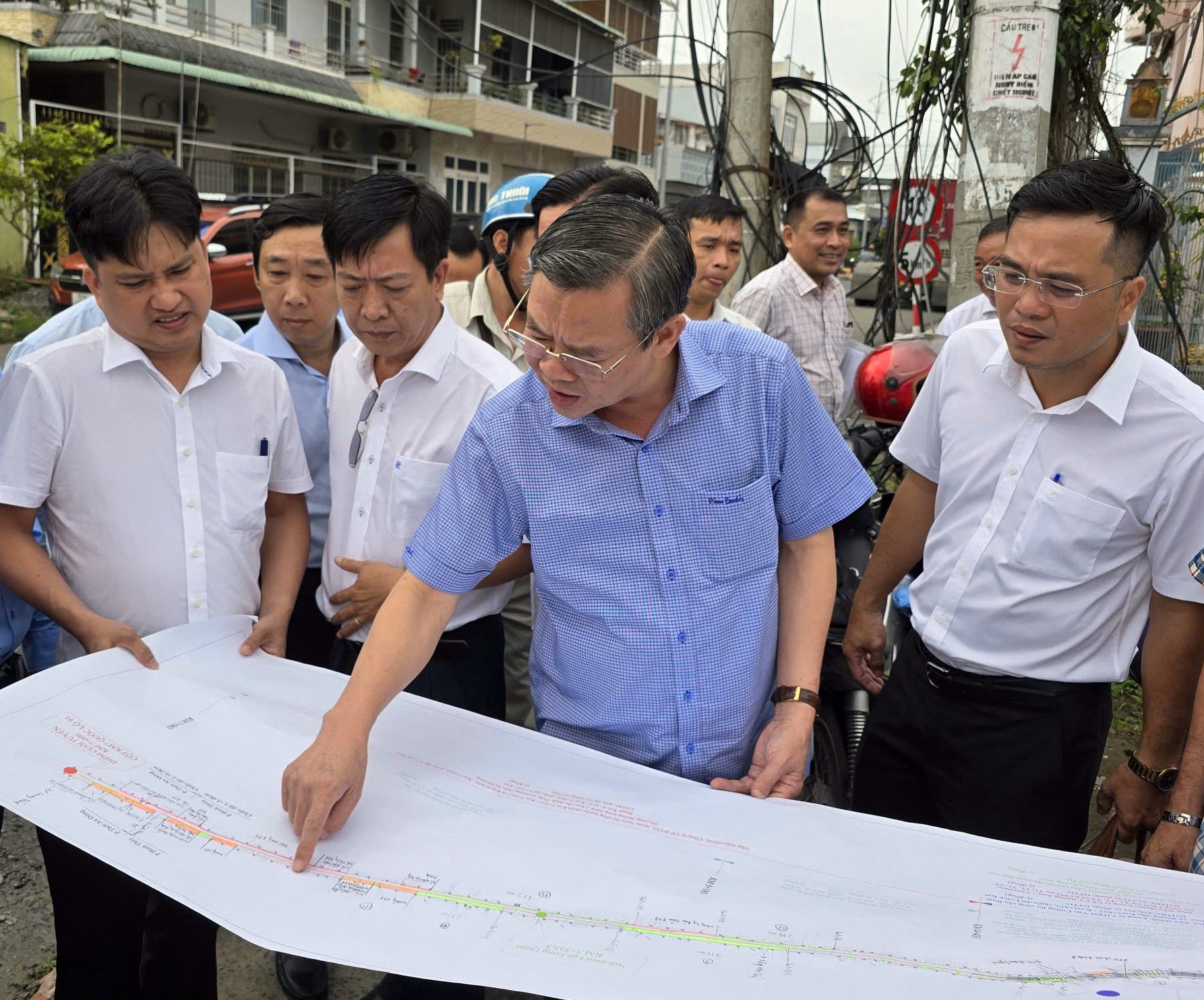 Cần Thơ đẩy nhanh tiến độ giải ngân vốn đầu tư công, nhất là các công trình trọng điểm quốc gia Cần Thơ đẩy nhanh tiến độ giải ngân vốn đầu tư công, nhất là các công trình trọng điểm quốc gia