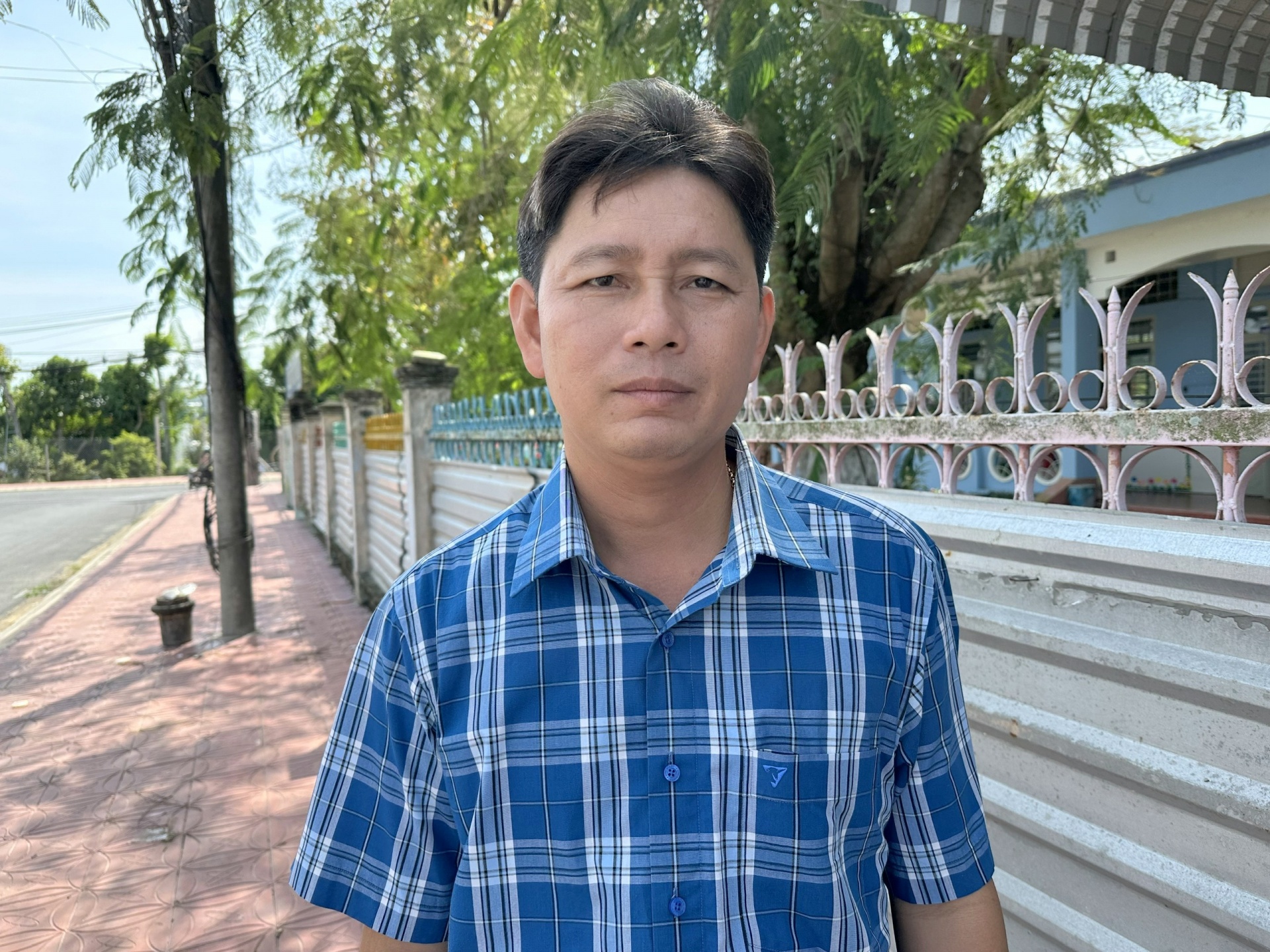 Cựu chiến binh ở Trung Hưng (Cần Thơ) với mô hình chà rong rêu làm sạch đường nông thôn Cựu chiến binh ở Trung Hưng (Cần Thơ) với mô hình chà rong rêu làm sạch đường nông thôn