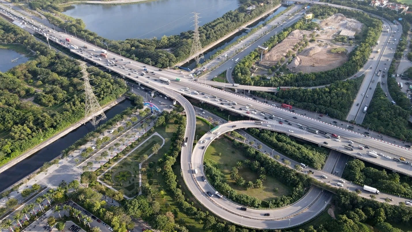 undefined Bất động sản phía Nam Hà Nội: cần một biểu tượng mở đầu cho chu kỳ phát triển mới