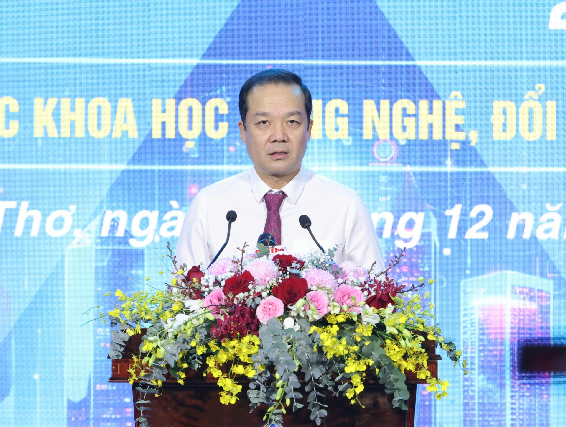 Cần Thơ lấy khoa học công nghệ và đổi mới sáng tạo làm trụ cột phát triển bền vững Cần Thơ lấy khoa học công nghệ và đổi mới sáng tạo làm trụ cột phát triển bền vững