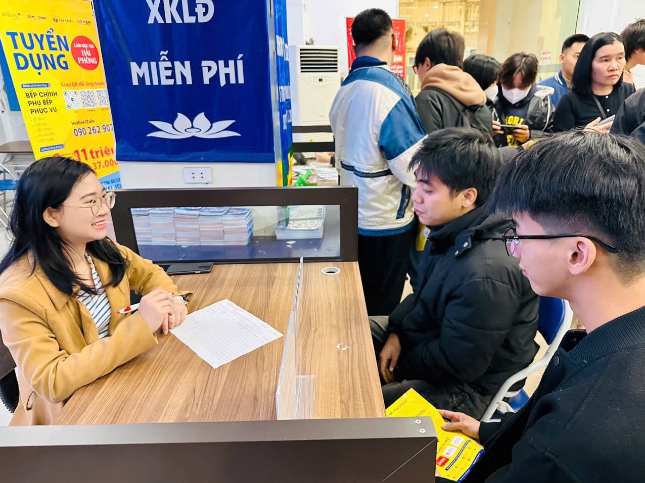 Hà Nội khai trương Cổng thông tin việc làm và tổ chức phiên giao dịch việc làm chuyên đề công nghệ thông tin Hà Nội khai trương Cổng thông tin việc làm và tổ chức phiên giao dịch việc làm chuyên đề công nghệ thông tin