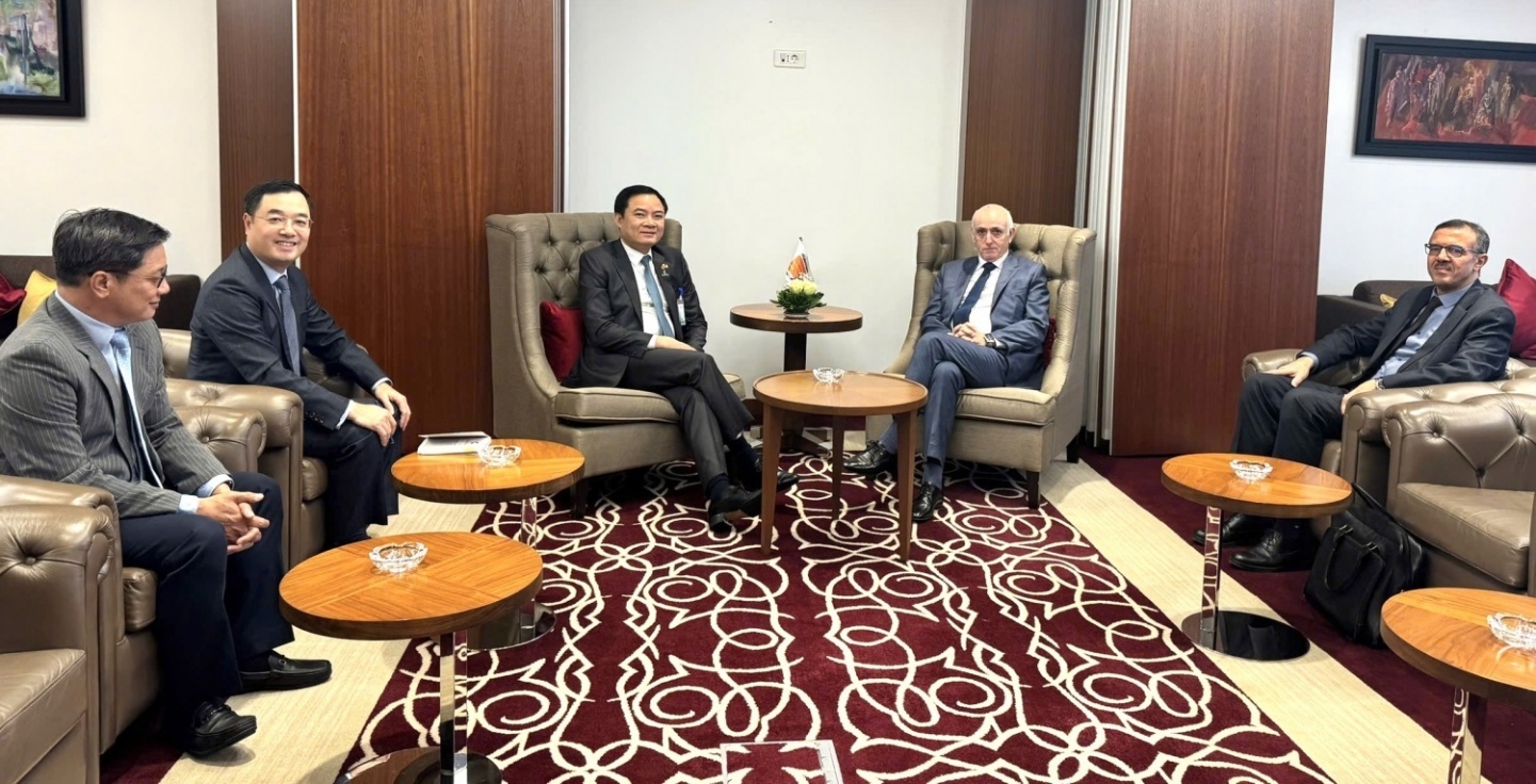 Tổng Giám đốc Petrovietnam Lê Ngọc Sơn làm việc với Sonatrach và ALNAFT