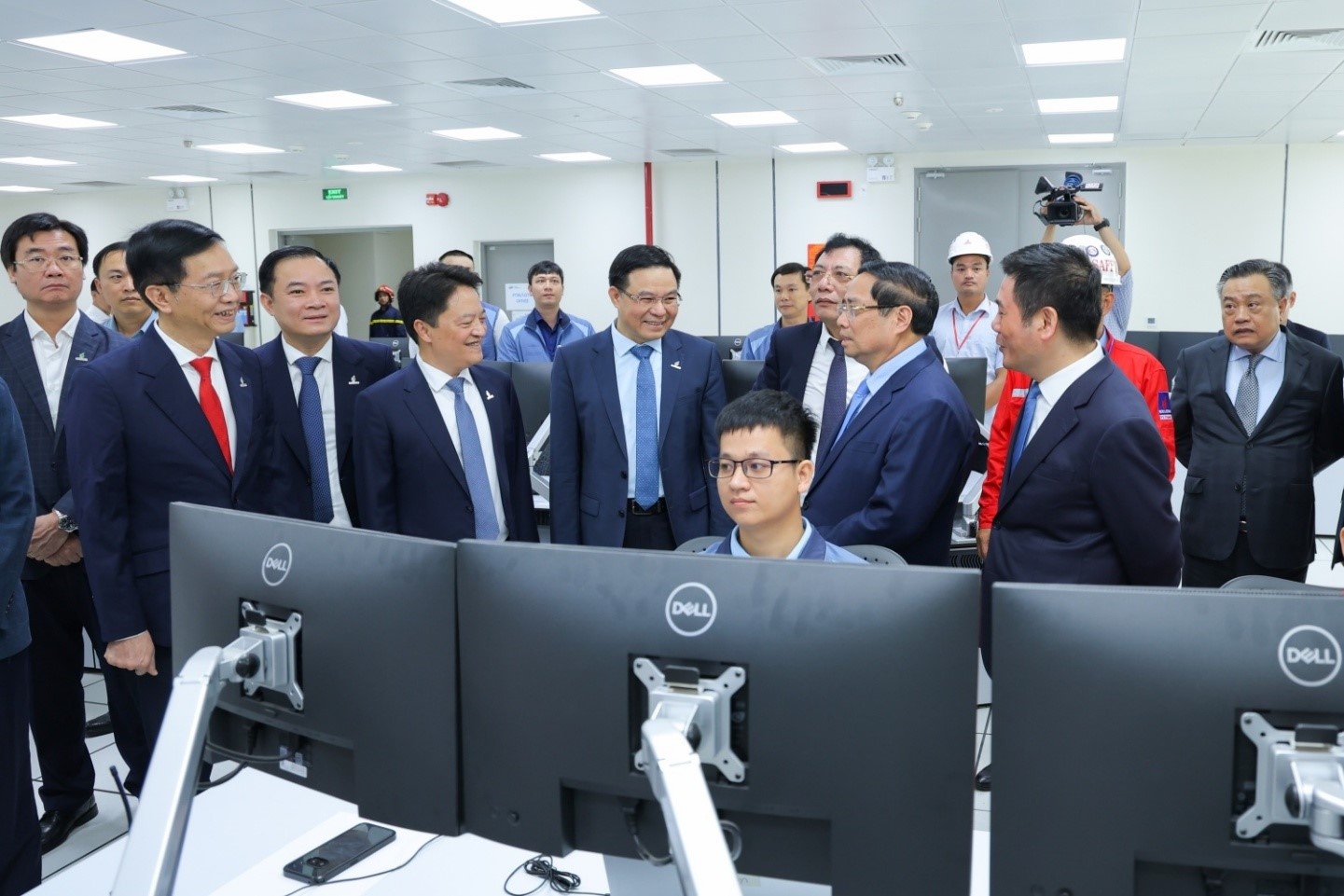 Nhà máy điện Nhơn Trạch 3&4 - Minh chứng sinh động cho bản lĩnh, năng lực tổ chức, điều hành và tinh thần vượt khó của Petrovietnam